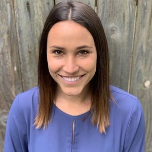 Meet your Posher, Monica